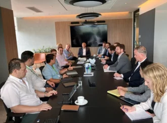 Estados Unidos despliega misión económica en Bolivia para potenciar inversión y cooperación