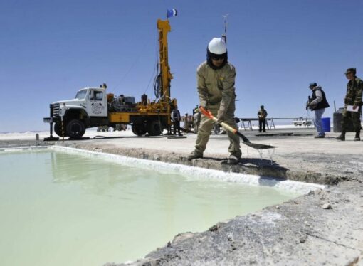 El Mercosur inicia negociaciones con Japón sobre litio y minerales críticos, y Bolivia tiene las mayores reservas de litio del mundo
