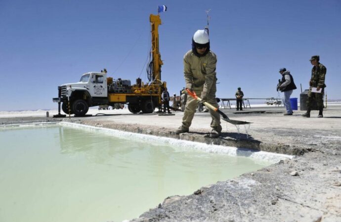 El Mercosur inicia negociaciones con Japón sobre litio y minerales críticos, y Bolivia tiene las mayores reservas de litio del mundo