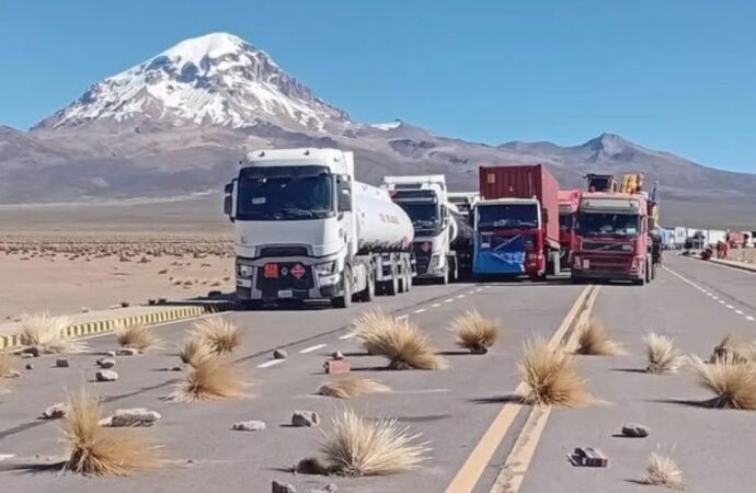Bolivia volvió a cero bloqueos y el reloj de la reactivación empezó a correr, pero el daño no desaparece con abrir las rutas