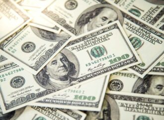 El dólar global «despierta» justo cuando Bolivia estrena su tipo de cambio flexible: BBVA advierte que la fortaleza del billete verde endurecerá el terreno para toda América Latina