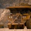El mundo le pierde la confianza al dólar y se refugia en el oro, un giro que termina beneficiando de rebote a la minería boliviana