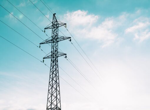Bolivia empezó a desmontar el subsidio eléctrico que llevaba décadas sosteniendo con dinero que ya no tiene