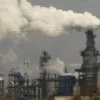 China frena su producción industrial y el golpe puede llegar hasta las exportaciones bolivianas