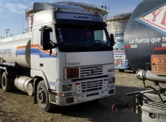 El mercado internacional del diésel enfrenta una creciente presión y Bolivia debe priorizar el abastecimiento