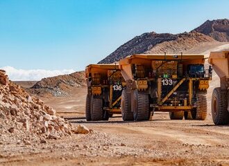 El campo y la minería sostienen a Bolivia mientras el resto de la economía se tambalea