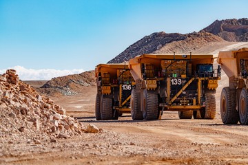 El campo y la minería sostienen a Bolivia mientras el resto de la economía se tambalea